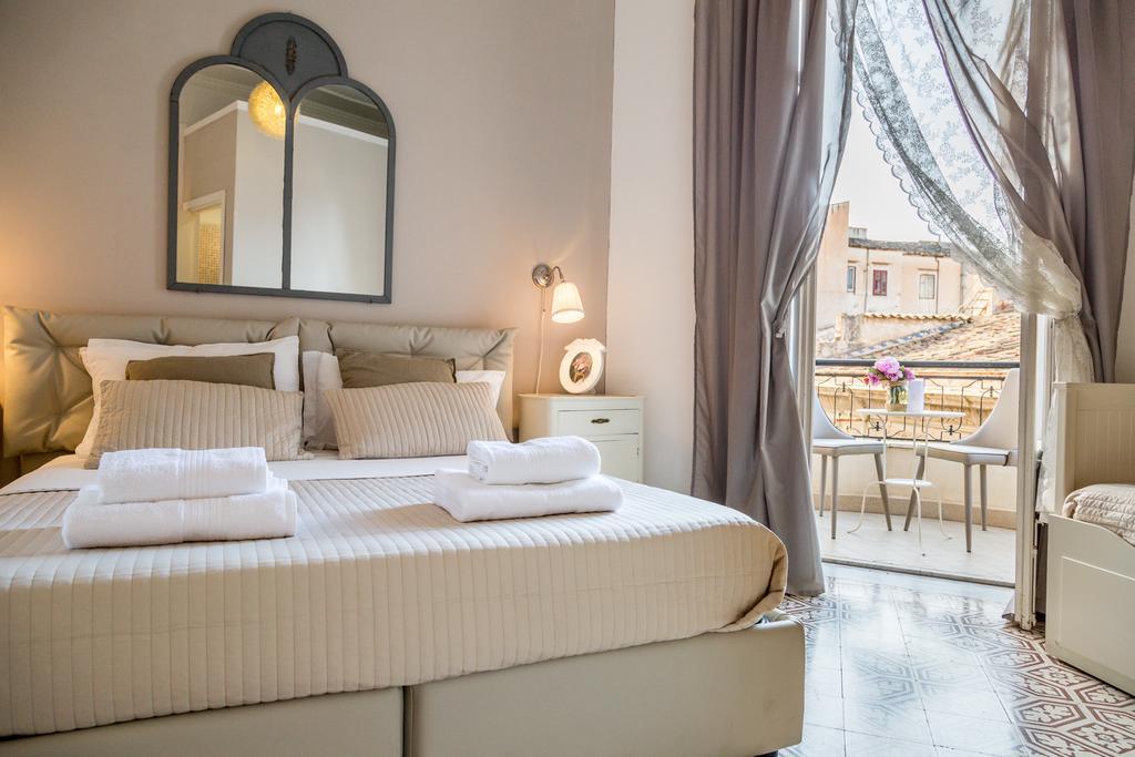 B&B Abbaco ปาแลร์โม ภายนอก รูปภาพ